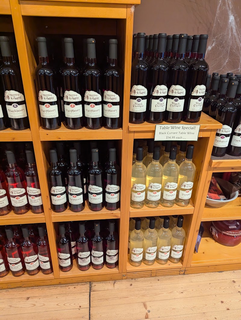 Sleeping Giant fruit winery — photo 1